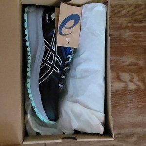 NEW IN BOX! ASICS Trail Scout 2 running shoe